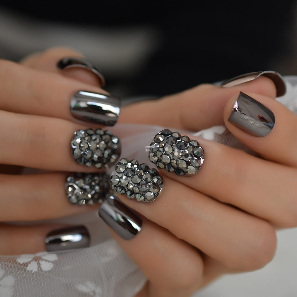 Metallic False Nails