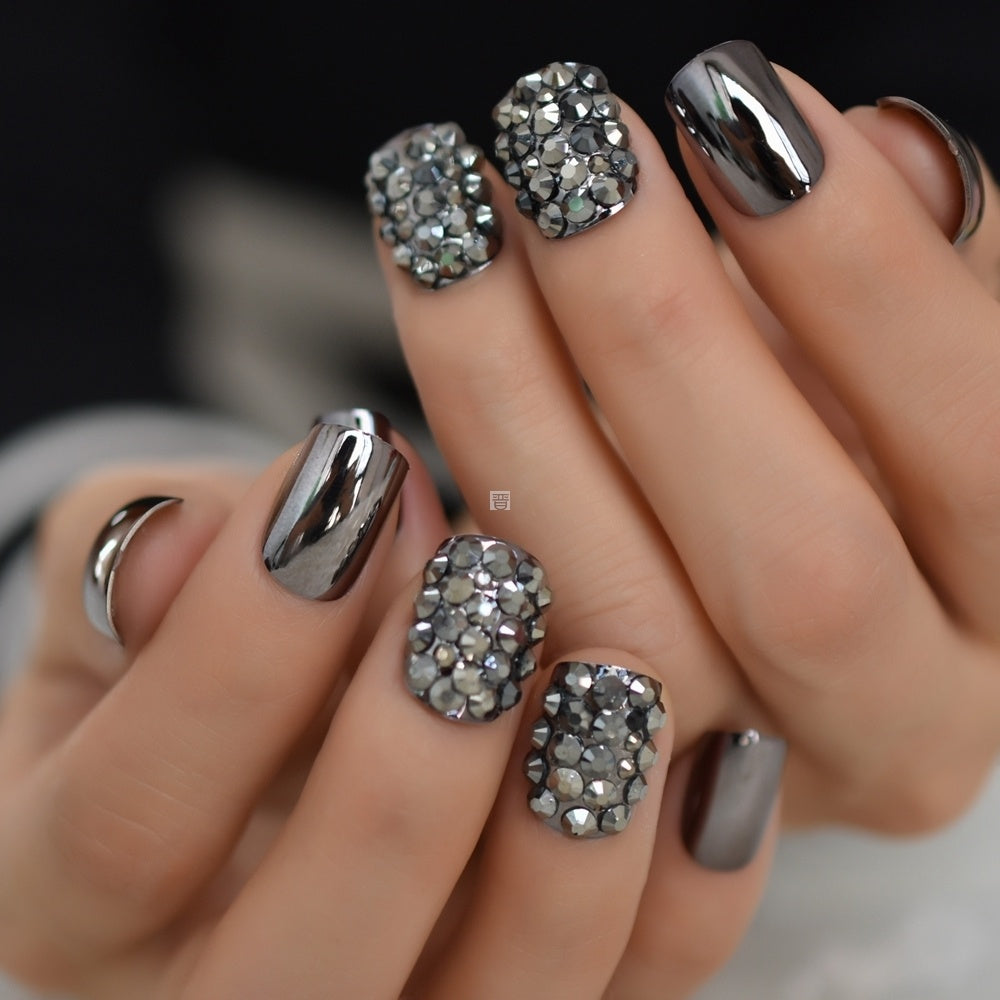 Metallic False Nails